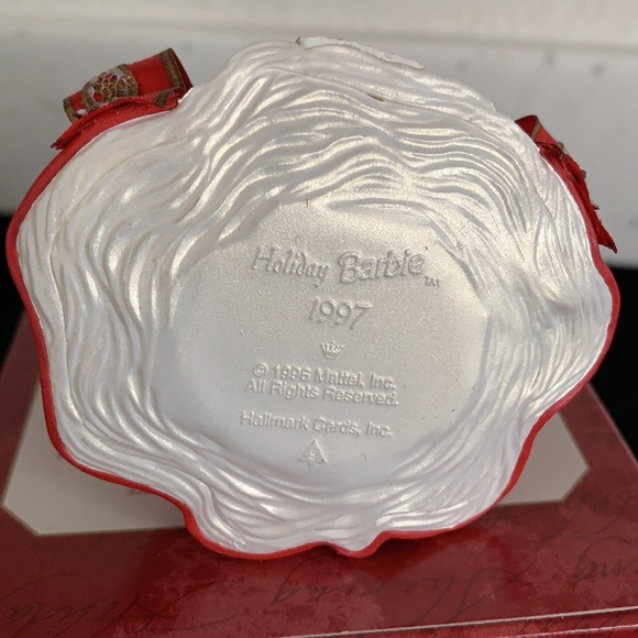 1997 Hallmark Holiday Barbie Ornament - Picture 16 of 16